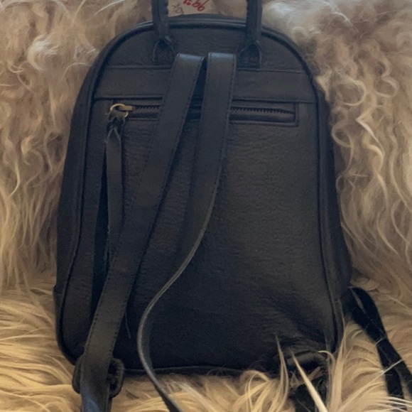 NWOT Cleobella Backpack LEATHER PATCHWORK STYLE BRAIDED HANDLE SMALLER W ZIPPER - Picture 6 of 8